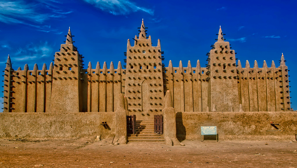 La Grande mosquée de Djenné est le plus grand édifice du monde en adobe